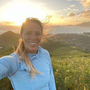 Meet your Posher, Corinne